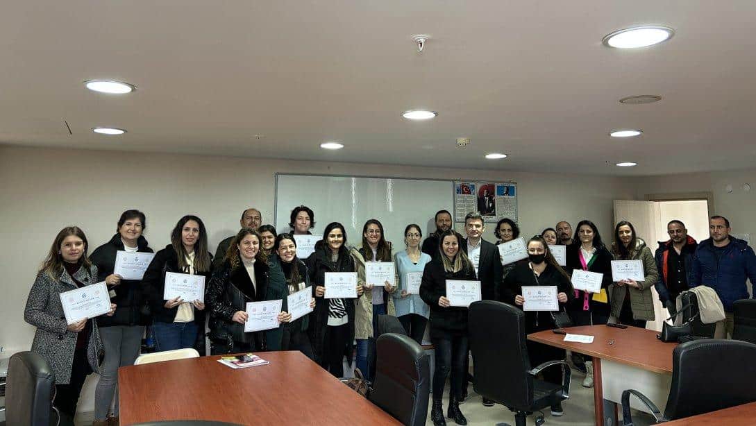 Tekirdağ Öğretmen Akademisi Projesi Kapsamında eTwinning ve ESEP Konulu Eğitim Şarköy'de Gerçekleştirildi